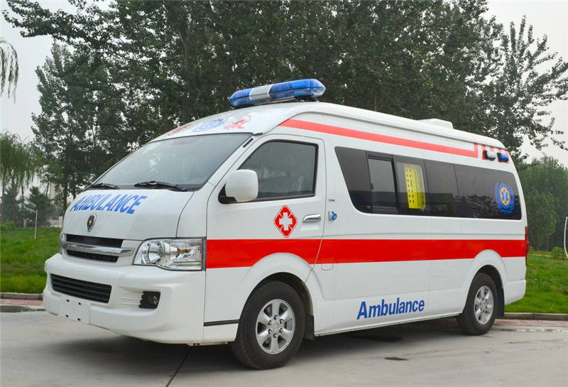 年底采購移動(dòng)救護(hù)車時(shí)需要注意哪些方面？